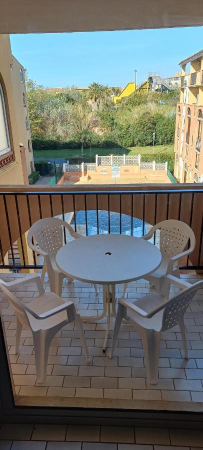 Appartement Situe Au Cap D'Agde Proche Plage מראה חיצוני תמונה